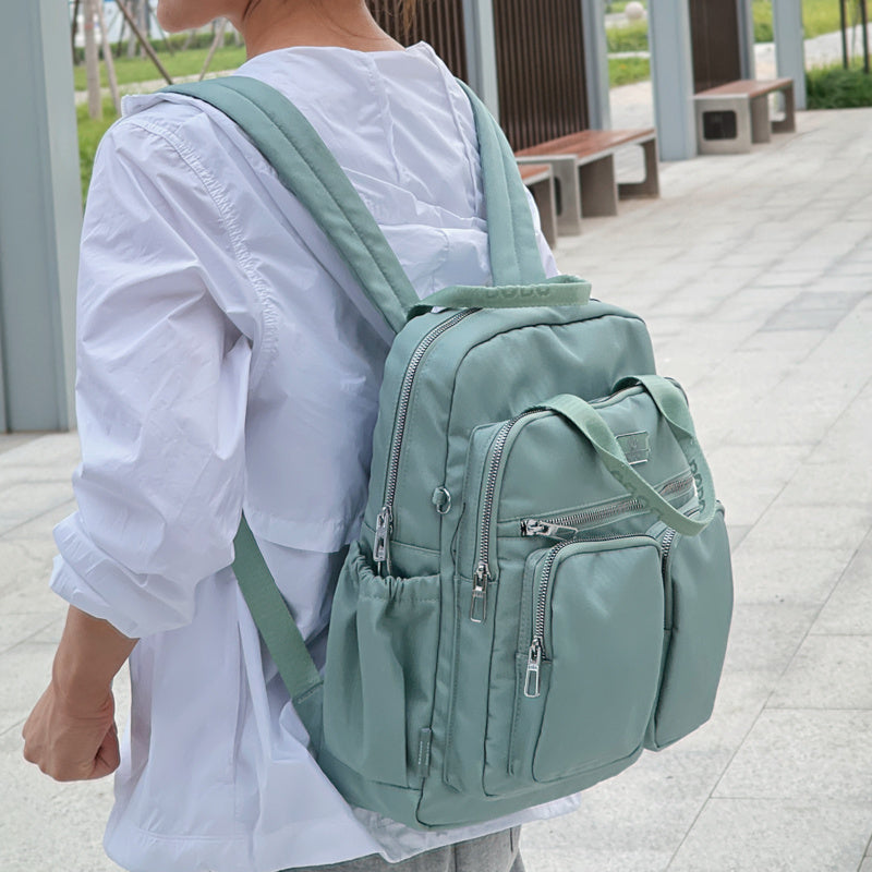 【Women's Backpacks】Travel Backpack for Women Fashion Woman Backpack High-capacity School Bag Lightweight Laptop Bag Multiple Pockets Cabin Backpack for Man Nylon Soft Handle Solid Multi-pocket Travel Zipper Feminina School Bags