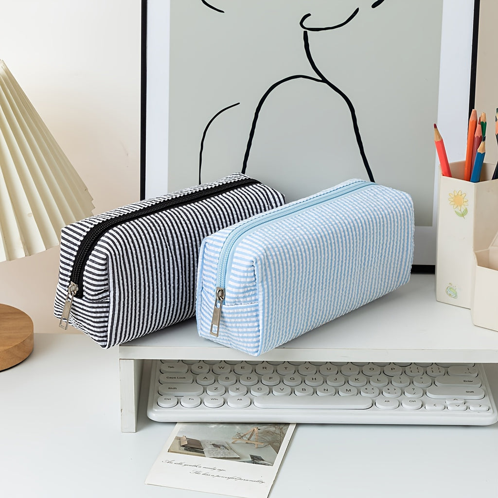 1pc Large Capacity Bubble Gauze Pencil Case with Embroidered Striped Supply Organizer - Bubble Layers for Easy Access, Compact Travel Storage Bag for,, Students (for erasers, Rulers, Pens, Notebooks)